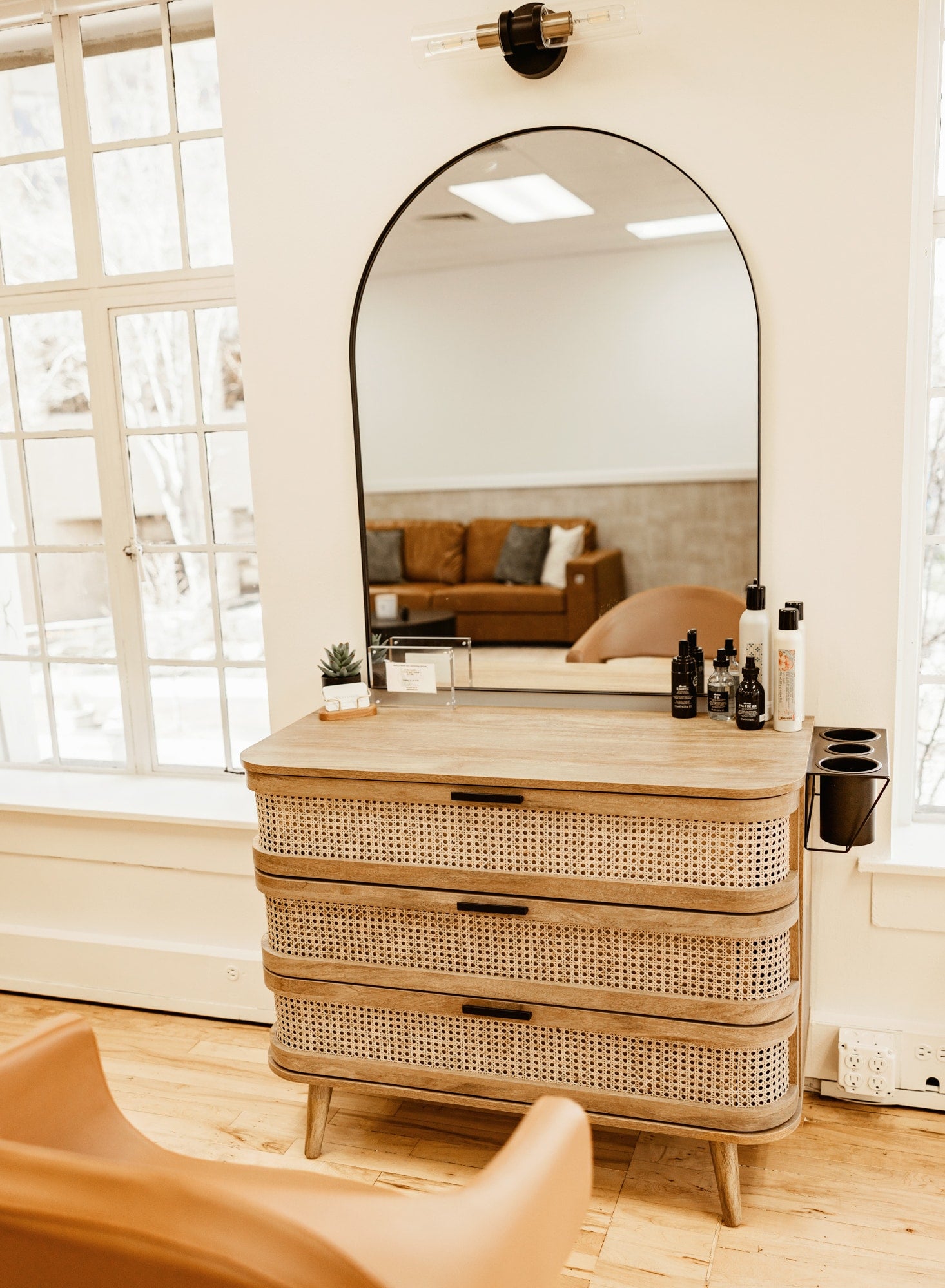 Solvi Salon styling station with arch mirror and natural light